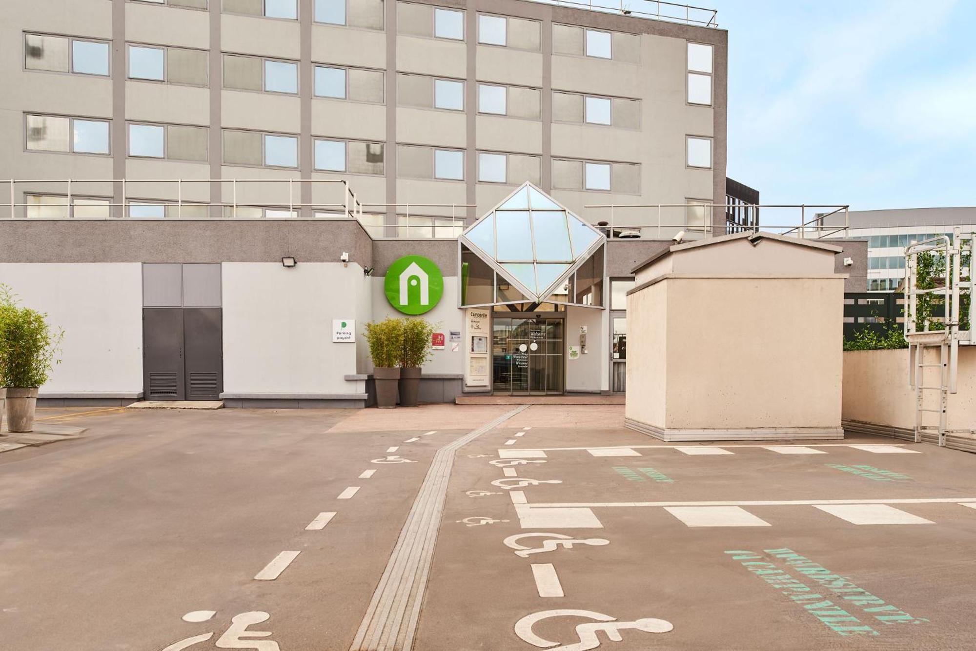Campanile Paris Sud - Porte D'Orleans - Arcueil Eksteriør billede